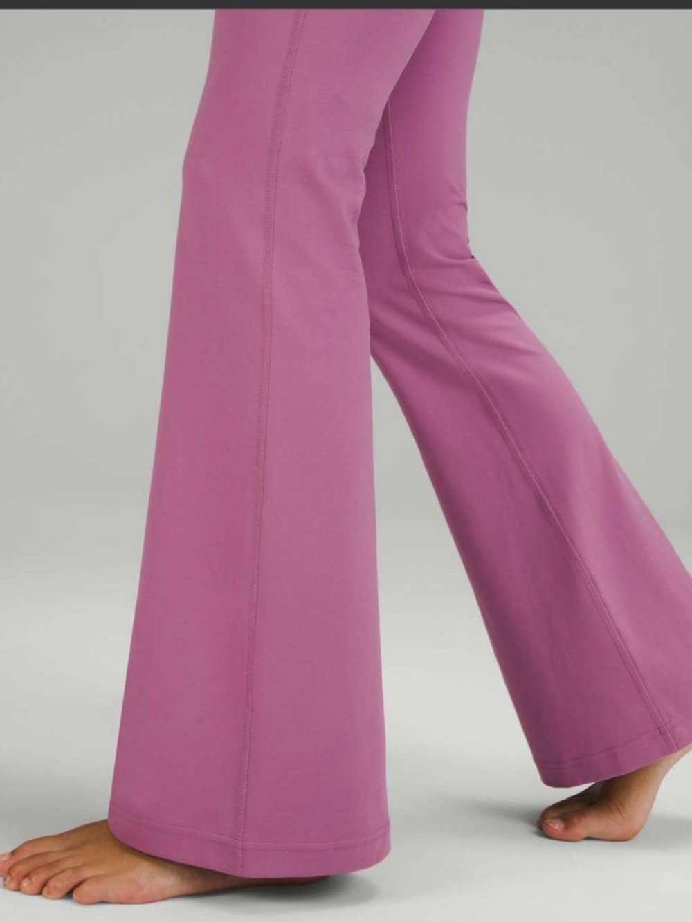 Lululemon Groove Super-High-Rise Flared Pant Nulu Velvet Dust Pink/Lilac Size 20 - Picture 3 of 16